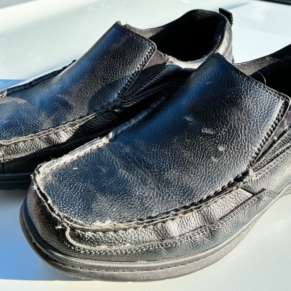 Dr. Scholl’s Slip-On Leather Loafers - Picture 2 of 4
